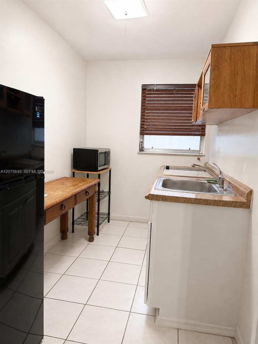 6488 SW 25th St # 1, Miami, FL 33155 — zdjęcie 3