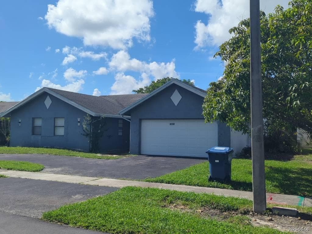8250 NW 52ND Street, Lauderhill, FL 33351 — zdjęcie 2