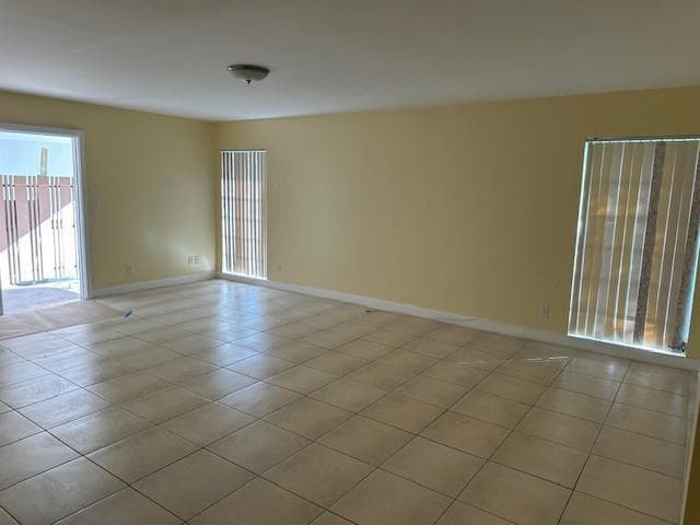 7013 NW 63RD Court, Tamarac, FL 33321 — zdjęcie 3