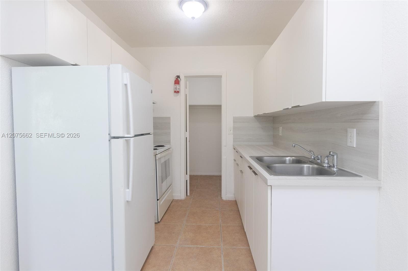 831 NW 1st Ave # 2, Fort Lauderdale, FL 33311 — zdjęcie 4