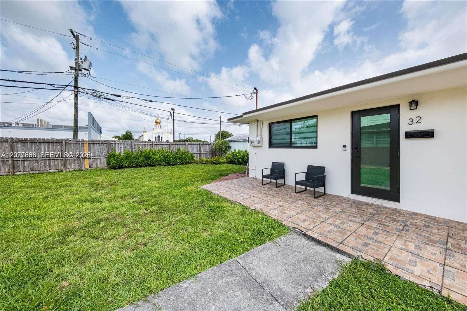 30 NW 56th Ct, Miami, FL 33126 — zdjęcie 2