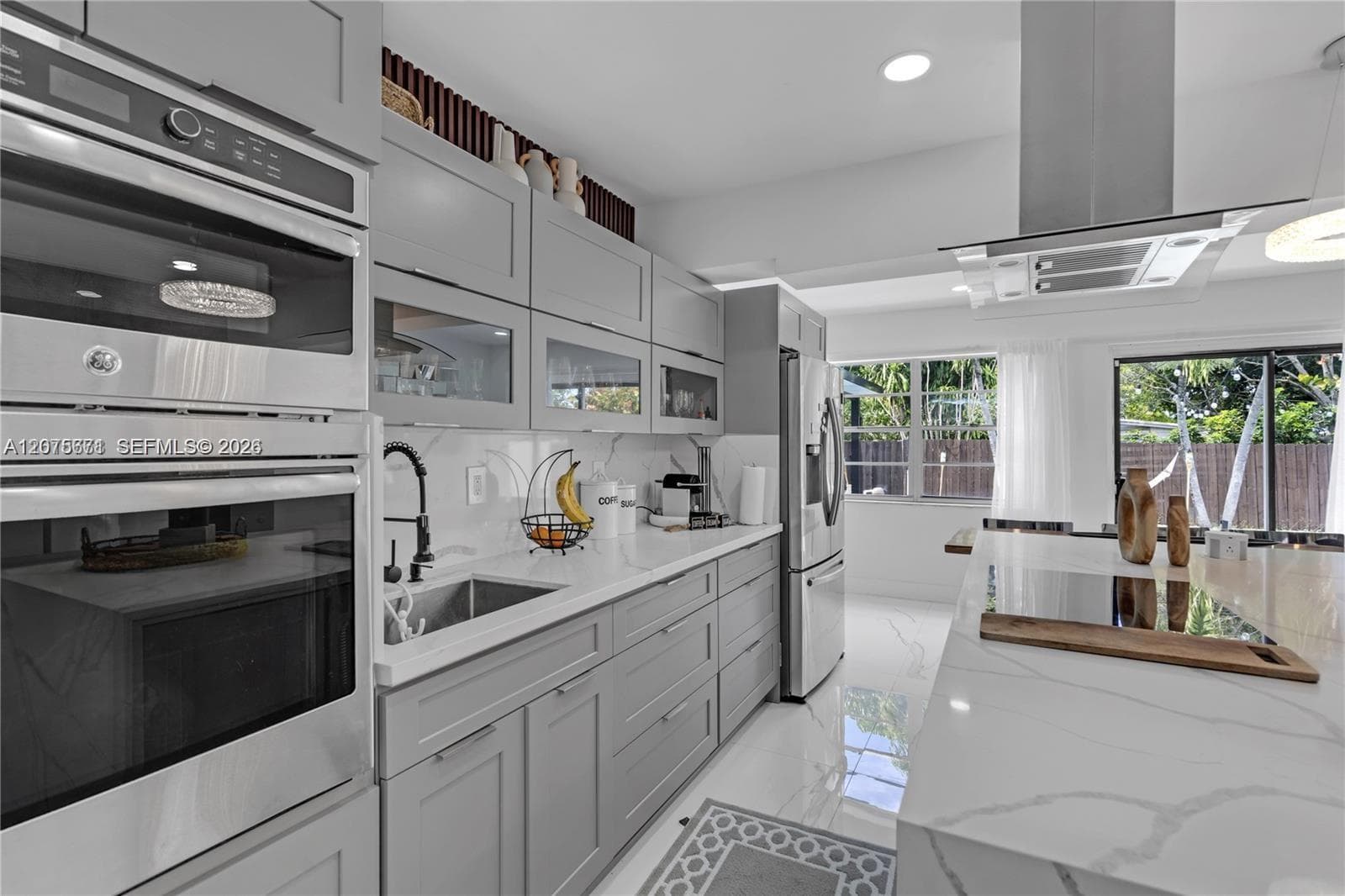 7031 SW 12th St, Pembroke Pines, FL 33023 — zdjęcie 3