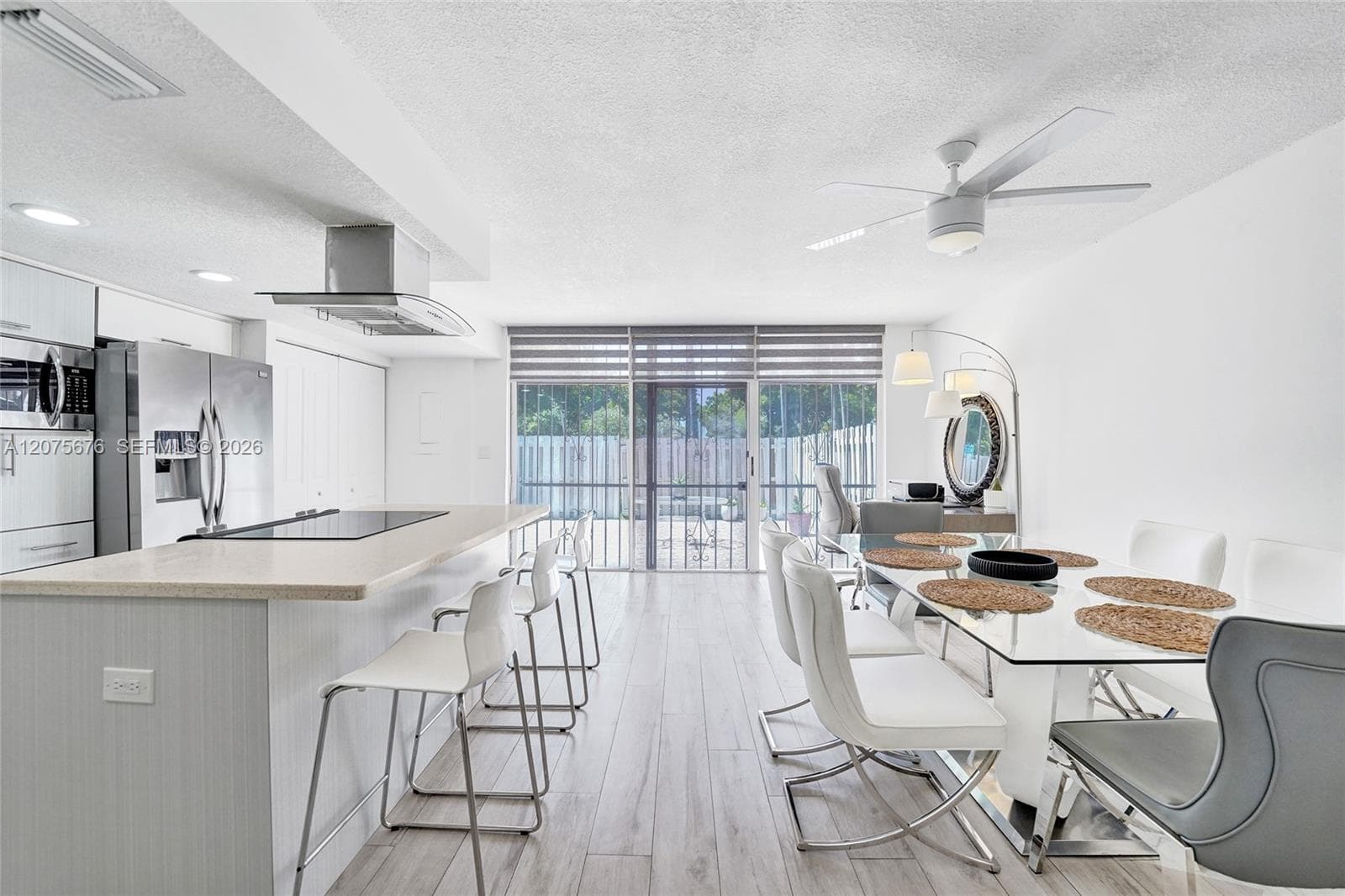 2716 NE 8th St # 2716, Hallandale Beach, FL 33009 — zdjęcie 4