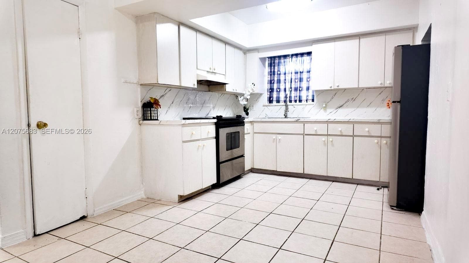 2367 NW 82nd St Miami, Miami, FL 33147 — zdjęcie 5