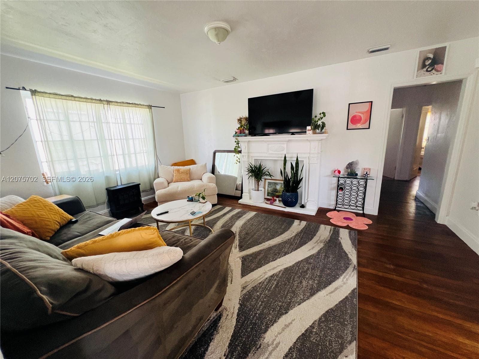 3072 SW 16th St # 3, Miami, FL 33145 — zdjęcie 3