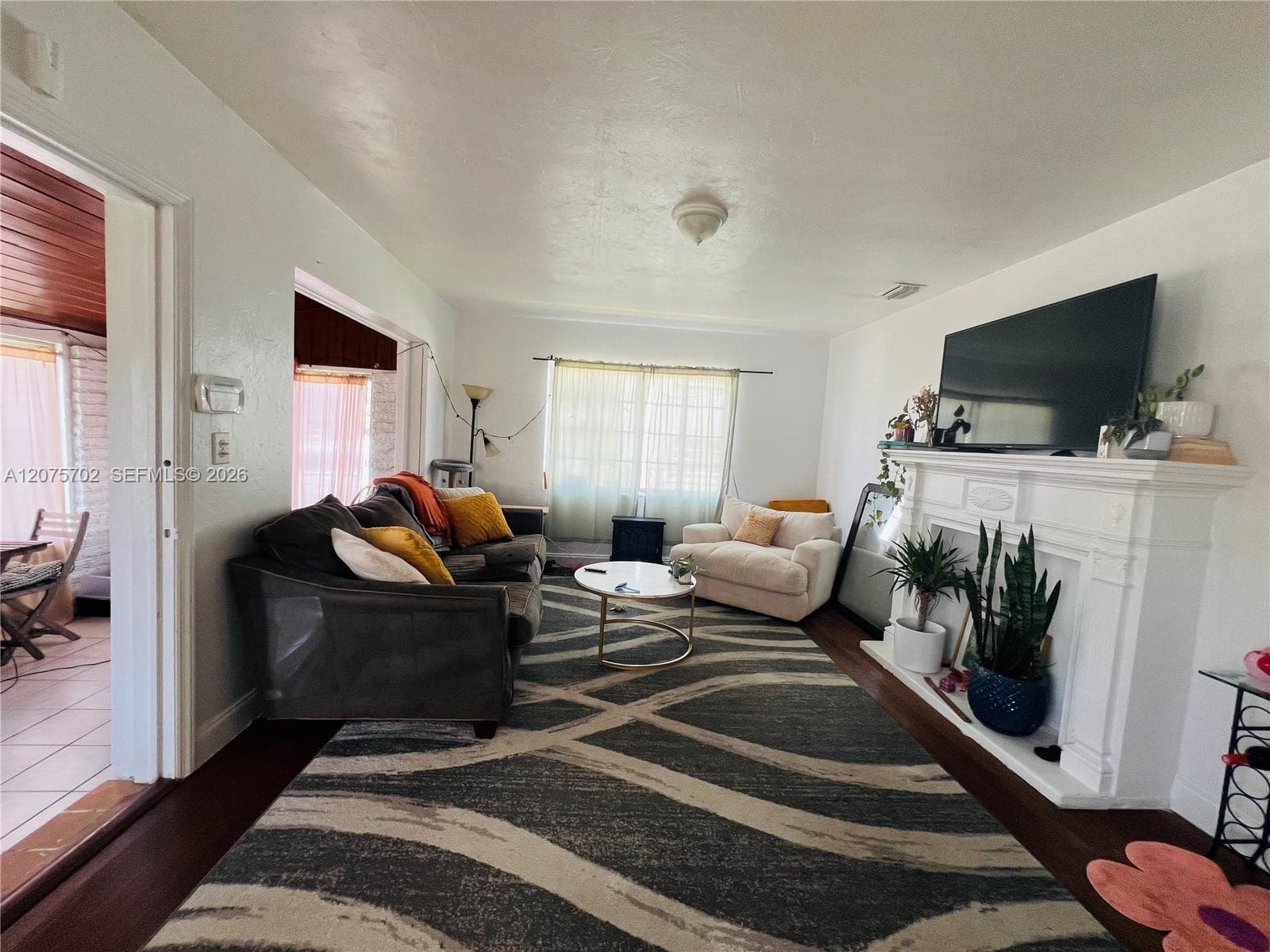 3072 SW 16th St # 3, Miami, FL 33145 — zdjęcie 4