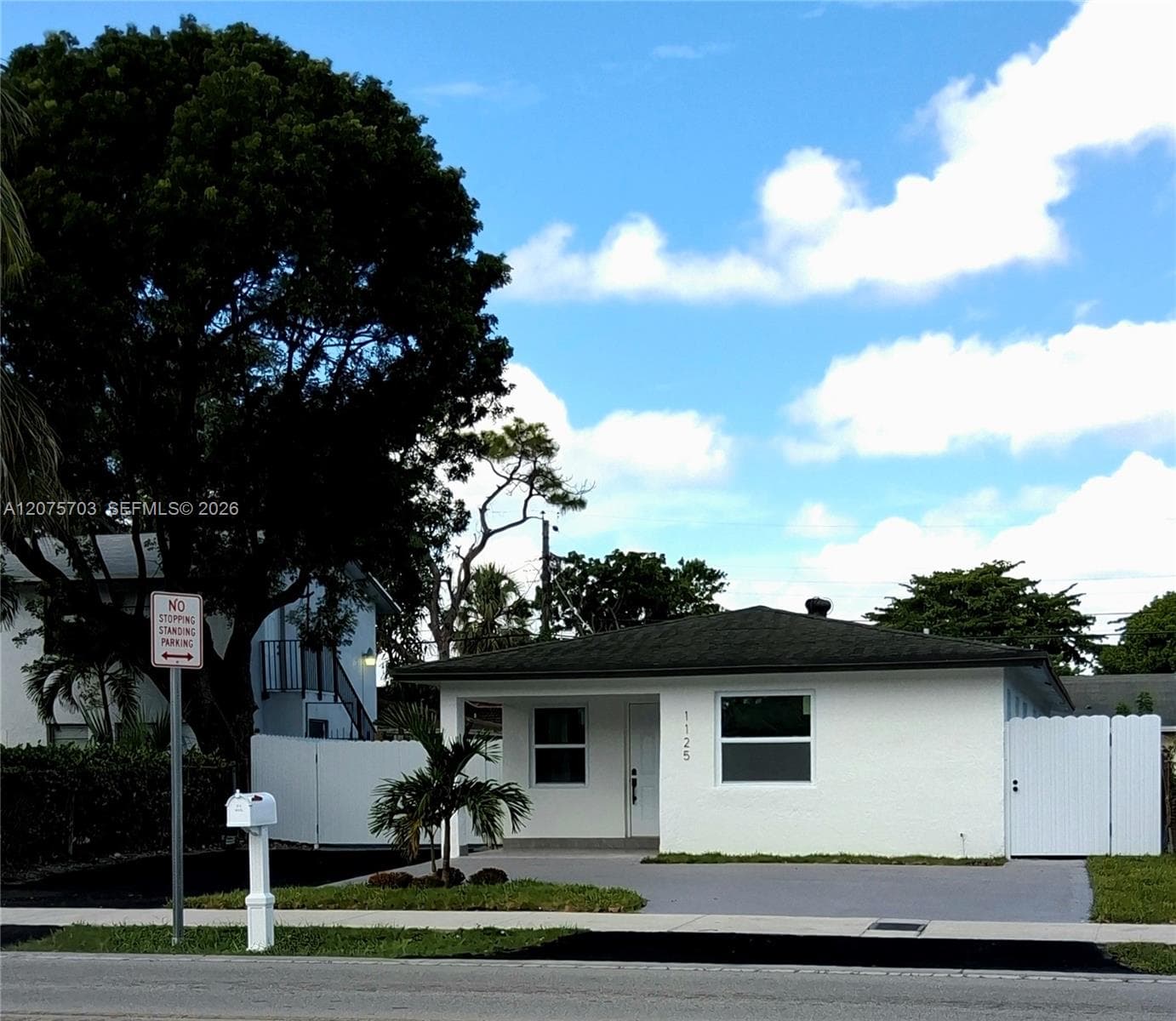 1125 NW 27th Ave, Fort Lauderdale, FL 33311 — zdjęcie 4