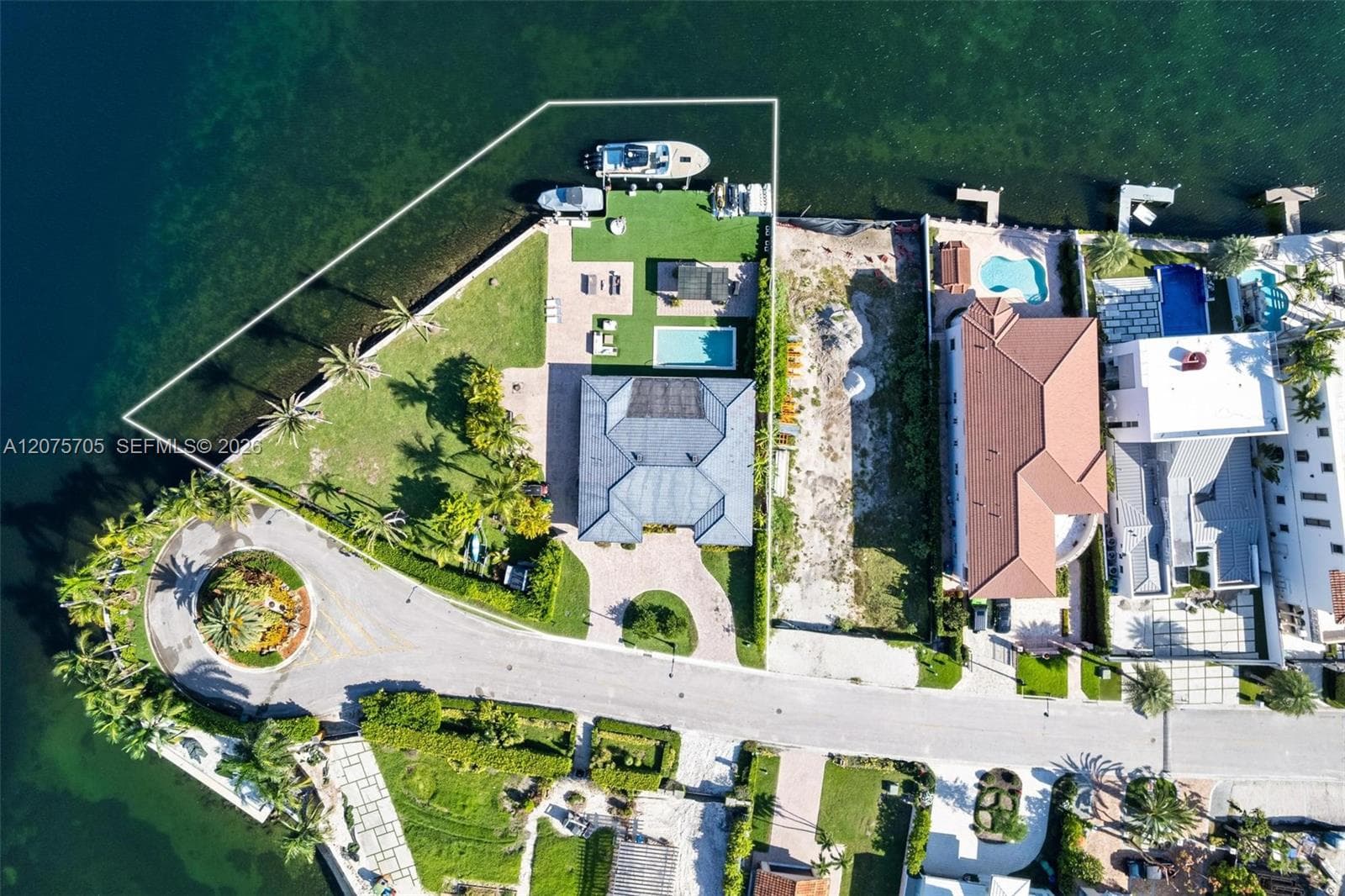 333 Atlantic Ave, Sunny Isles Beach, FL 33160 — zdjęcie 3