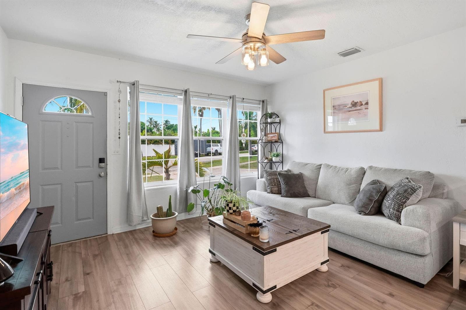 156 Granada Drive, Palm Springs, FL 33461 — zdjęcie 4