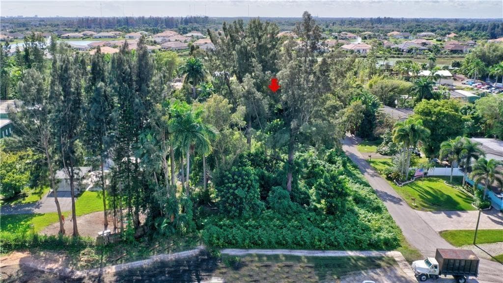 4800 SW 55 Terrace, Davie, FL 33314