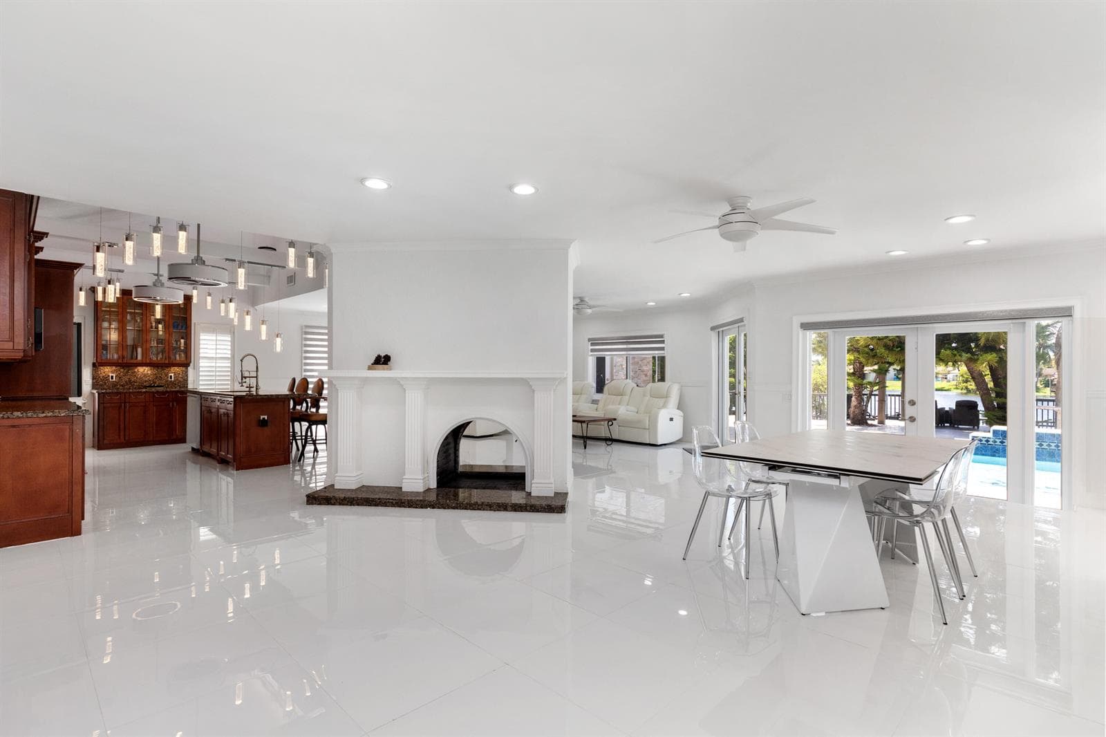 2557 SW 14TH Court, Deerfield Beach, FL 33442 — zdjęcie 5