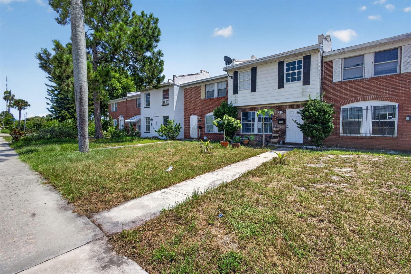 1028 36TH Street, West Palm Beach, FL 33407 — zdjęcie 2