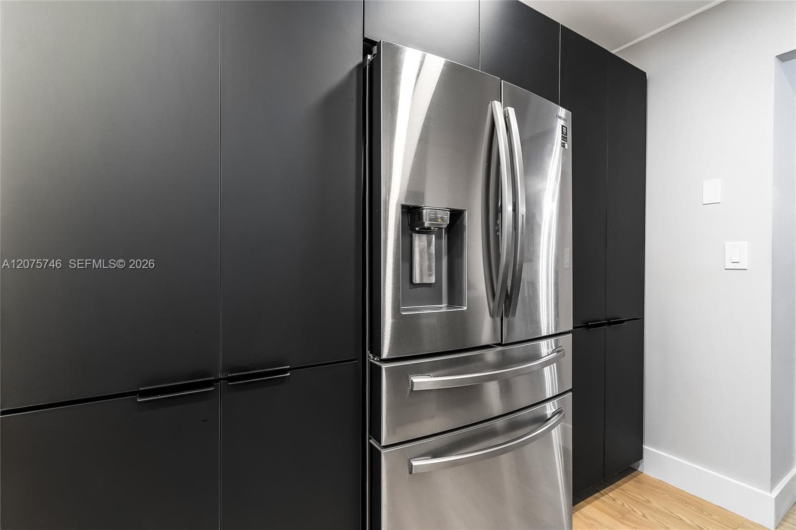 600 Three Islands Blvd # 305, Hallandale Beach, FL 33009 — zdjęcie 4