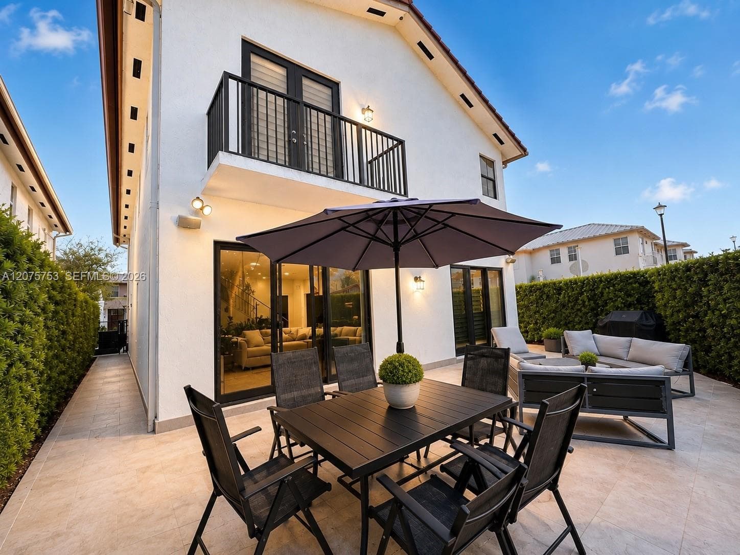 6989 NW 104th Ct, Doral, FL 33178 — zdjęcie 4