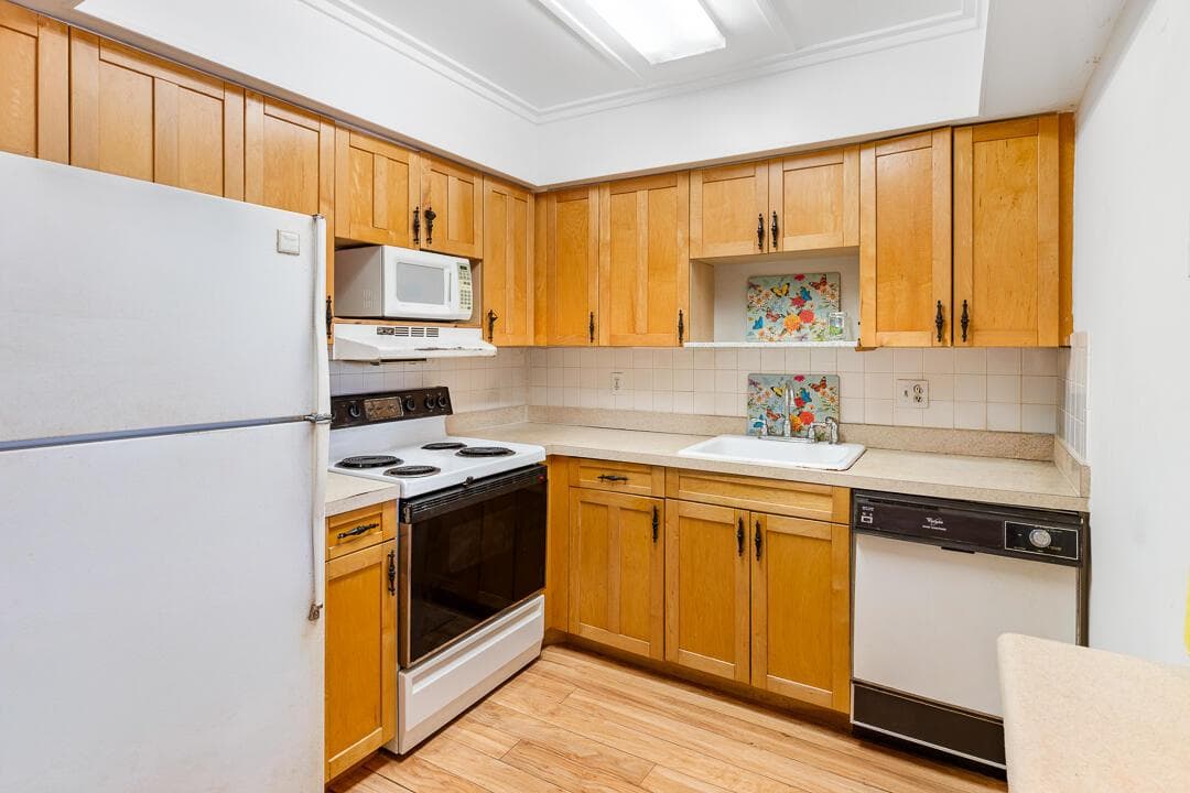 950 S Kanner Highway # Unit B31, Stuart, FL 34994 — zdjęcie 3