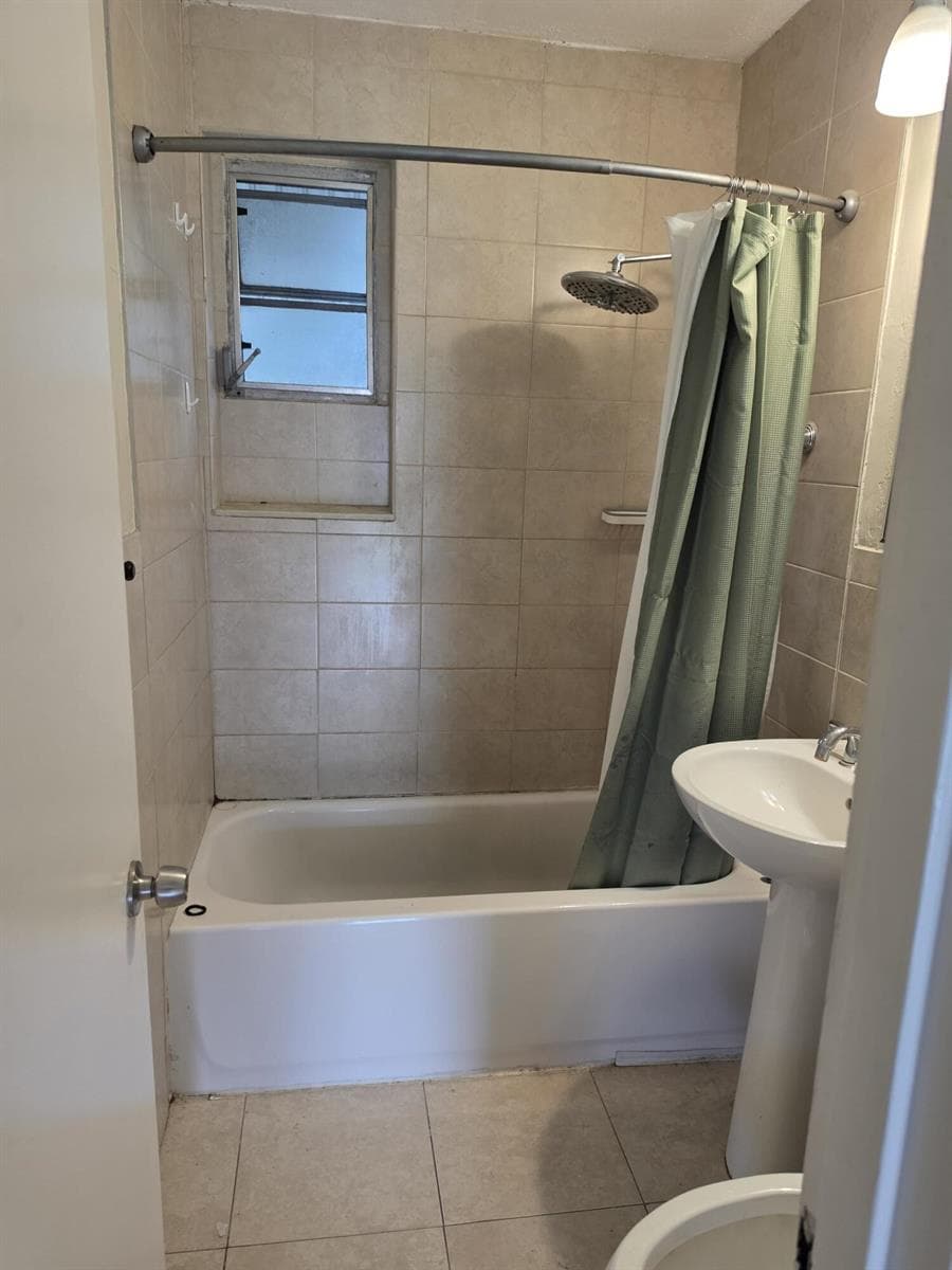 5926 TAFT Street, Hollywood, FL 33021 — zdjęcie 4