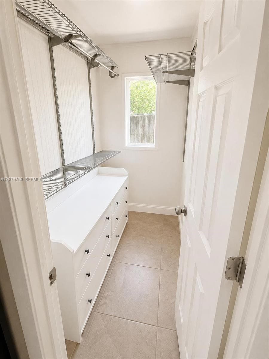 633 Mokena Dr # 1, Miami Springs, FL 33166 — zdjęcie 4