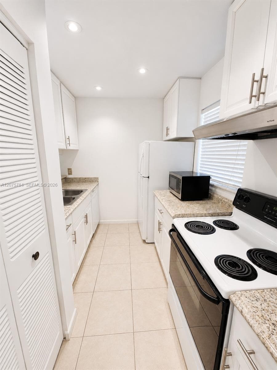 3280 NW 102nd Ter # 203-E, Coral Springs, FL 33065 — zdjęcie 4