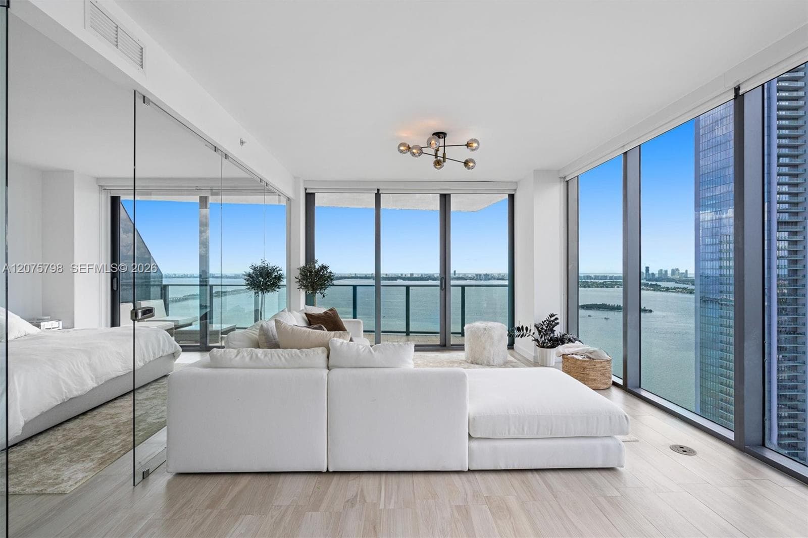 460 NE 28th St # 3508, Miami, FL 33137