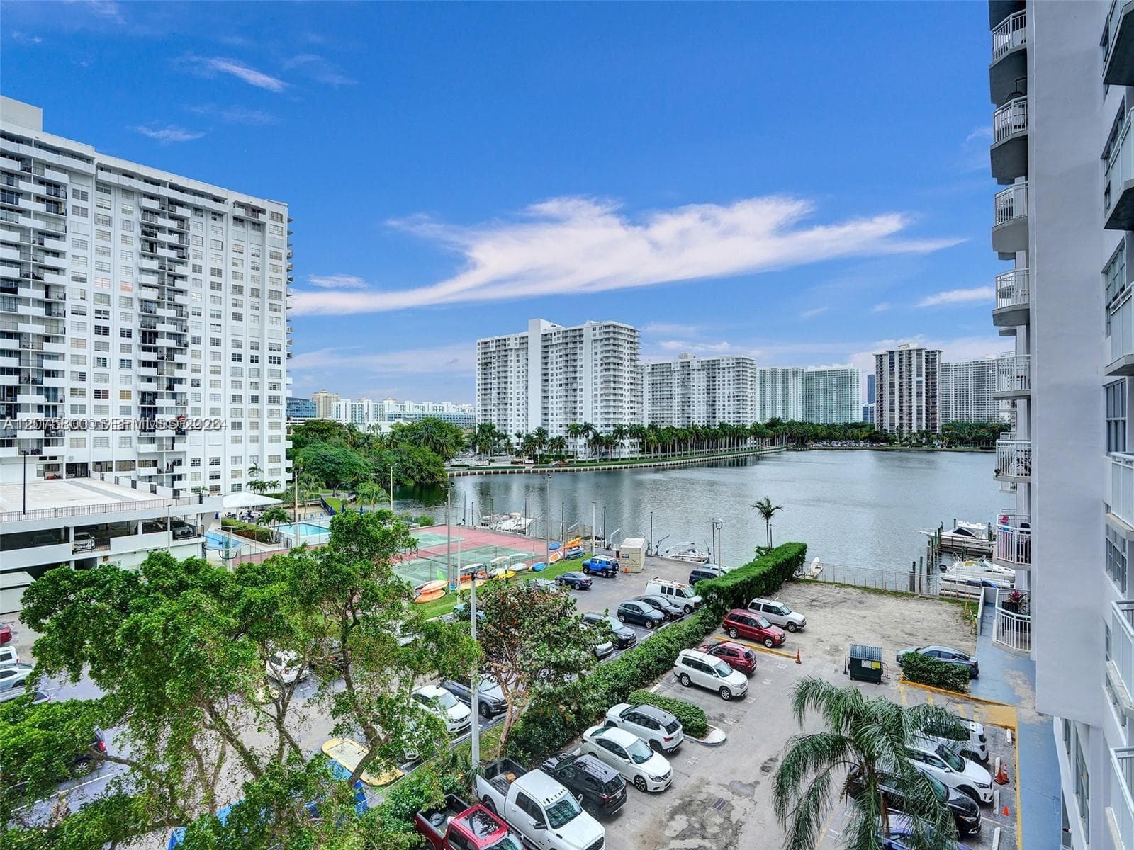 18061 Biscayne Blvd # 502, Aventura, FL 33160 — zdjęcie 3