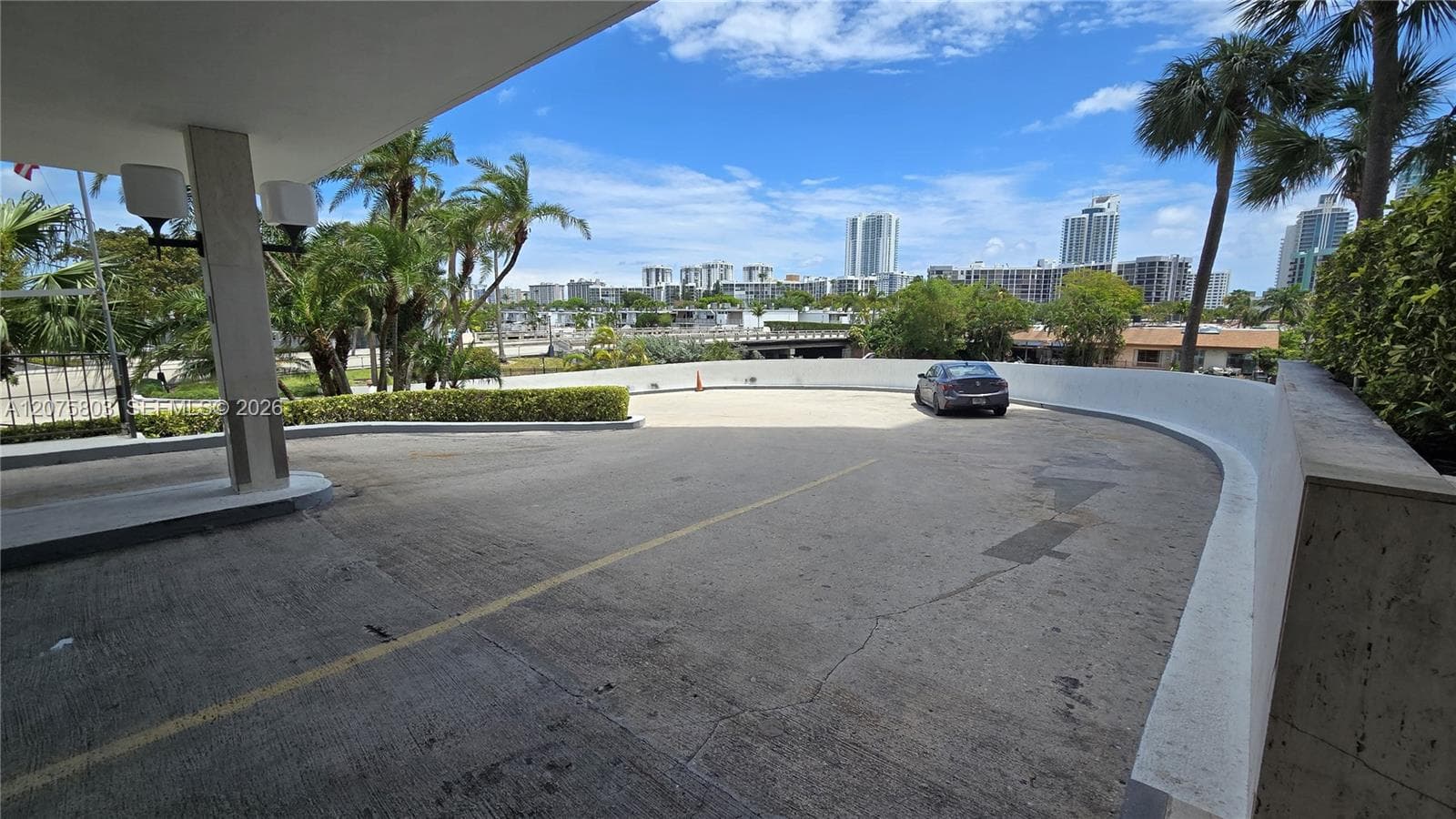 2500 Parkview Dr # 2317, Hallandale Beach, FL 33009 — zdjęcie 3
