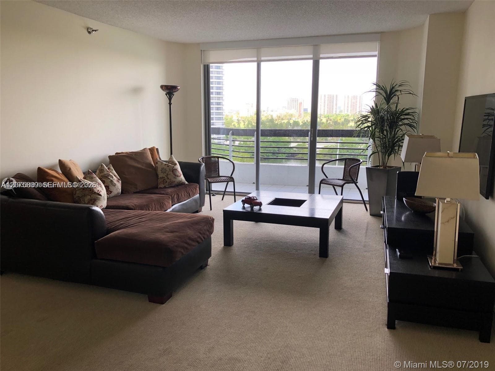 3530 Mystic Pointe Dr # 1008, Aventura, FL 33180 — zdjęcie 4