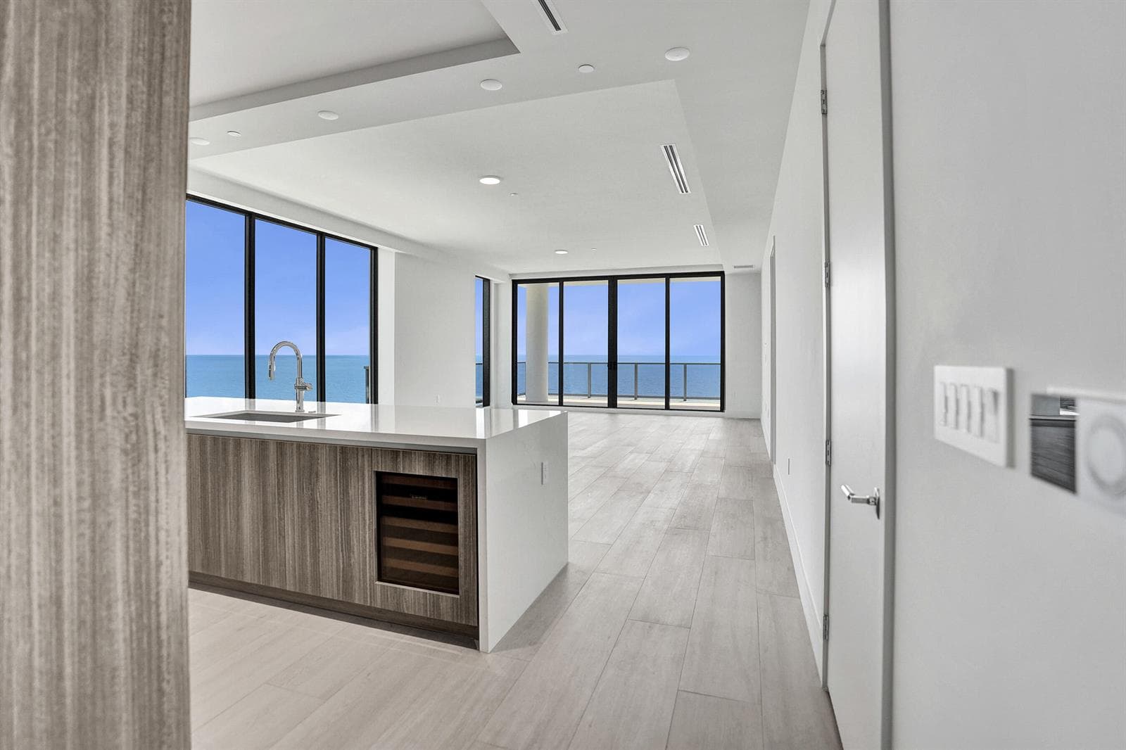 305 Briny Avenue # PH905, Pompano Beach, FL 33062 — zdjęcie 3