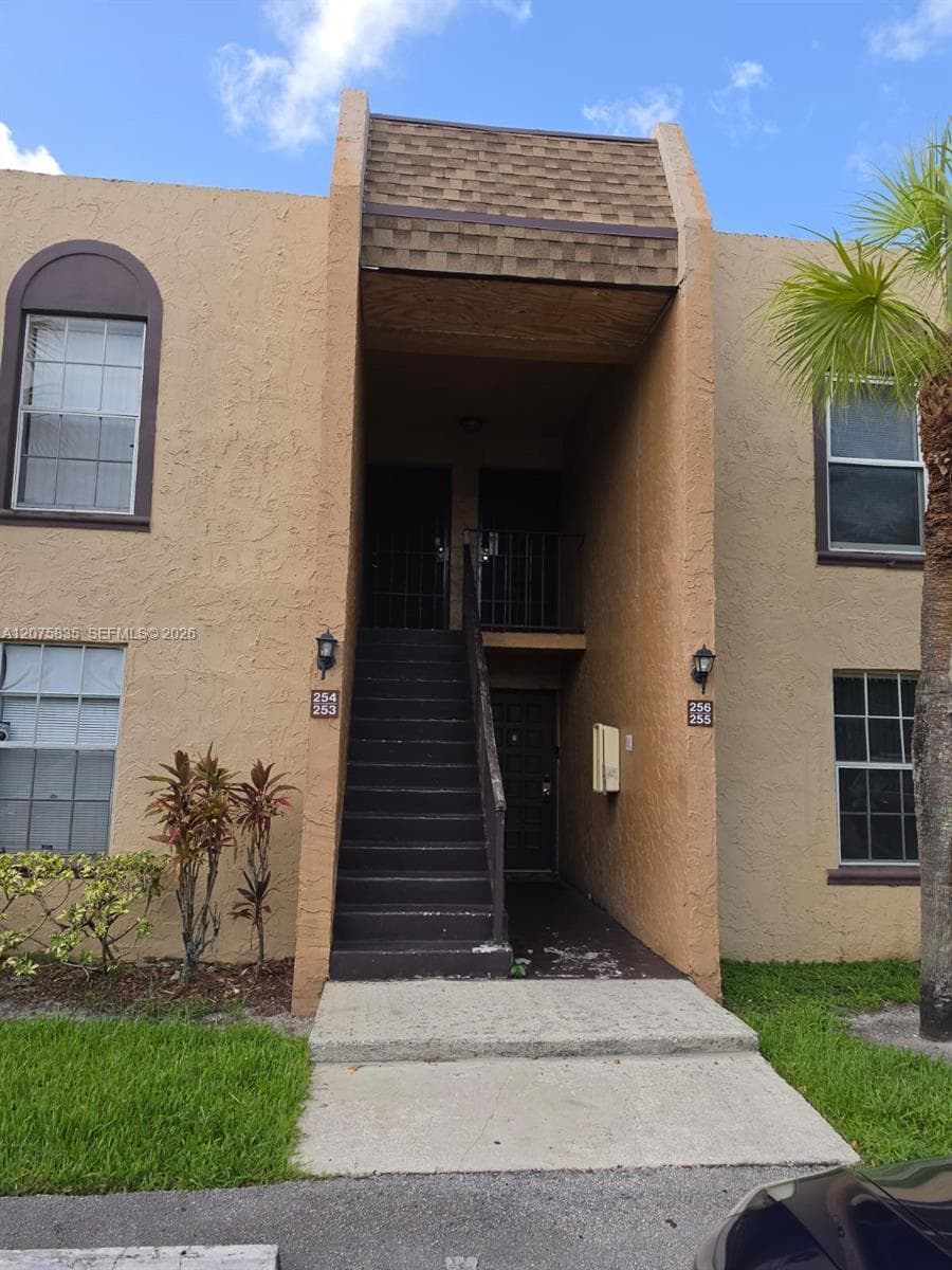 4231 NW 19th St # 254, Lauderhill, FL 33313 — zdjęcie 2