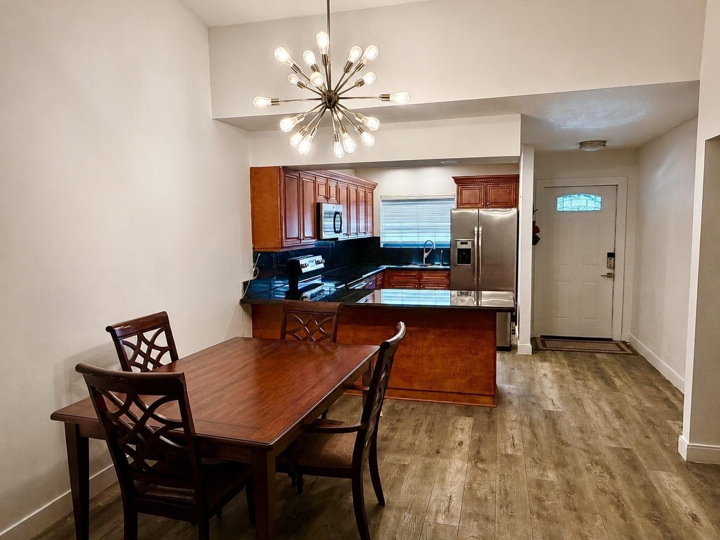 725 BANKS Road, Margate, FL 33063 — zdjęcie 2