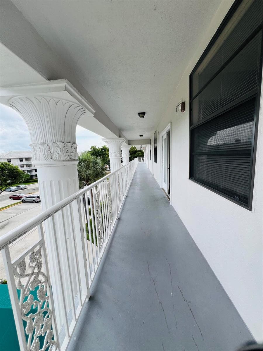 3635 Whitehall Drive # 404, West Palm Beach, FL 33401 — zdjęcie 4