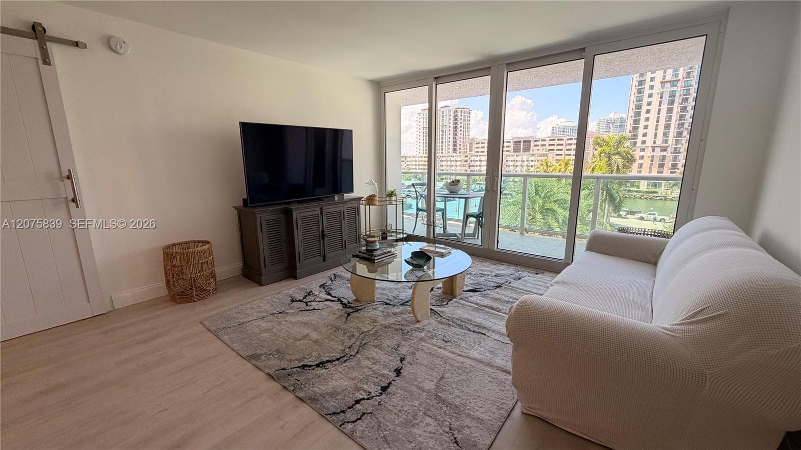 100 Bayview Dr # 431, Sunny Isles Beach, FL 33160 — zdjęcie 5