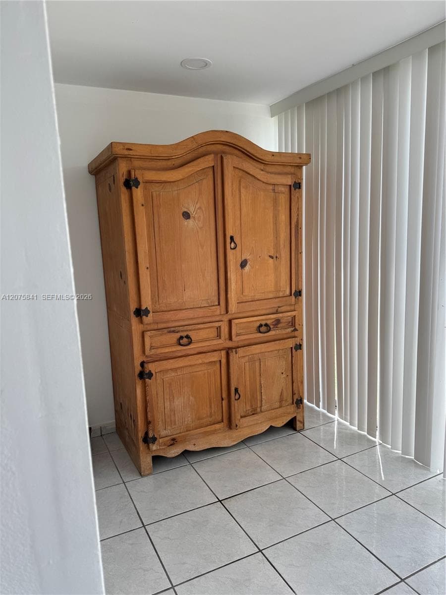 9401 SW 4th St # 103, Miami, FL 33174 — zdjęcie 5