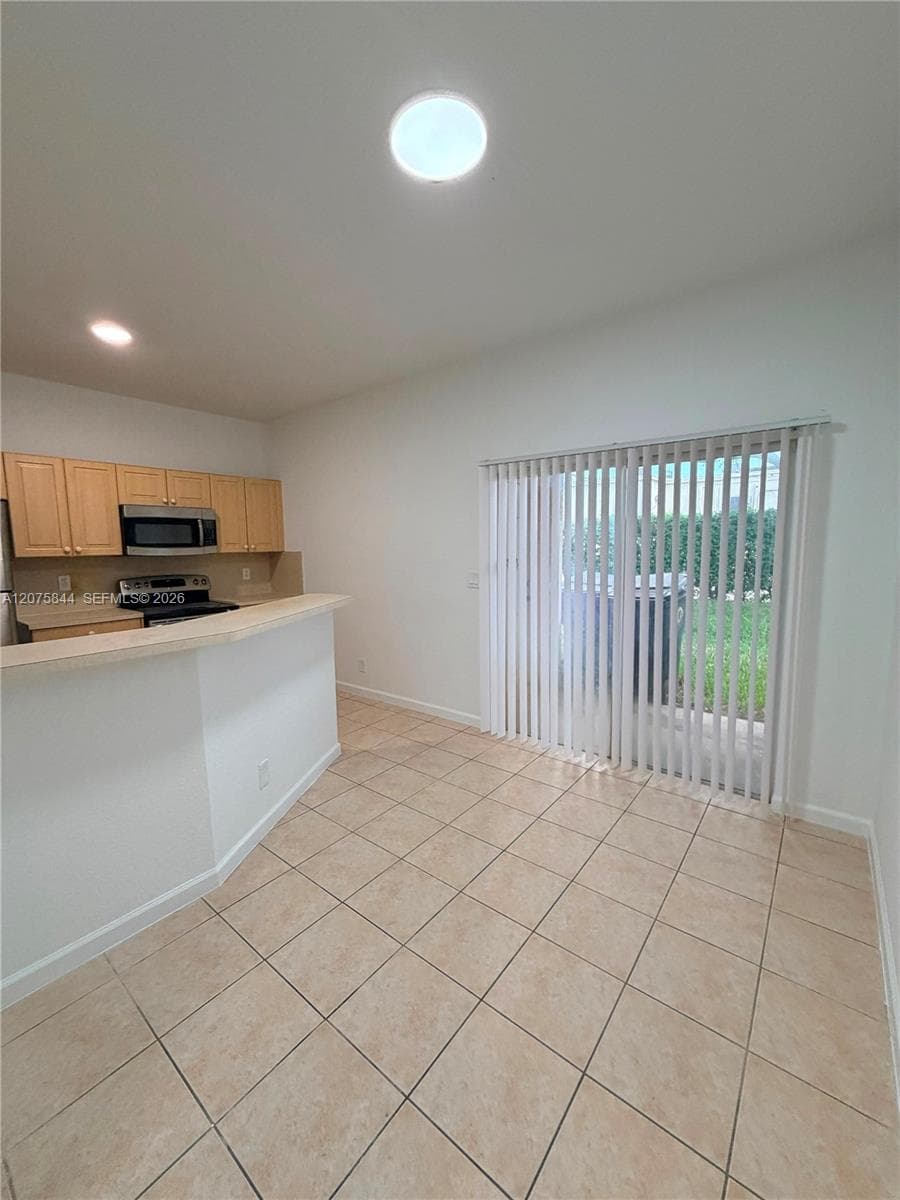 102 S Santa Catalina Cir # 102, North Lauderdale, FL 33068 — zdjęcie 4