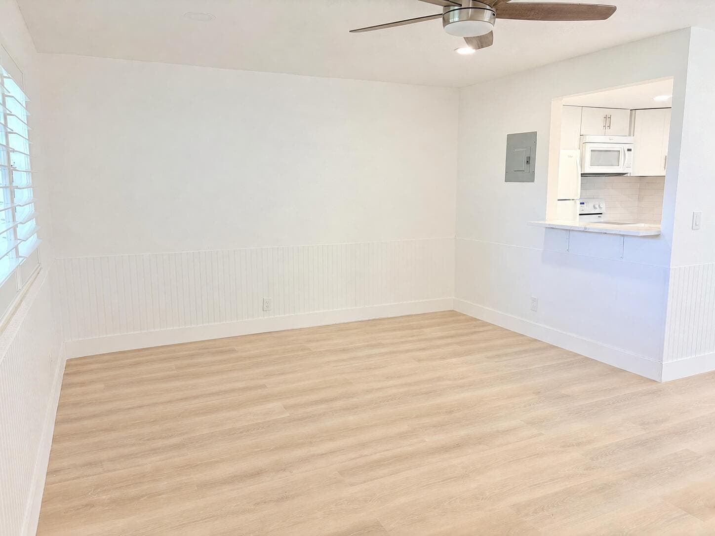 251 Flanders F, Delray Beach, FL 33484