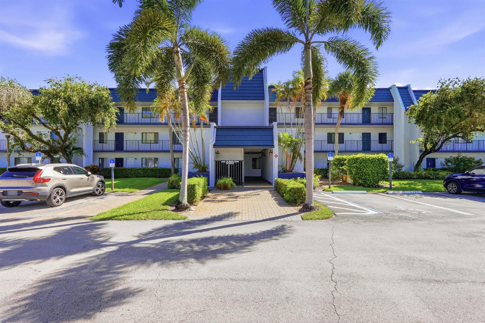 4489 Luxemburg Court # 202, Lake Worth, FL 33467 — zdjęcie 3
