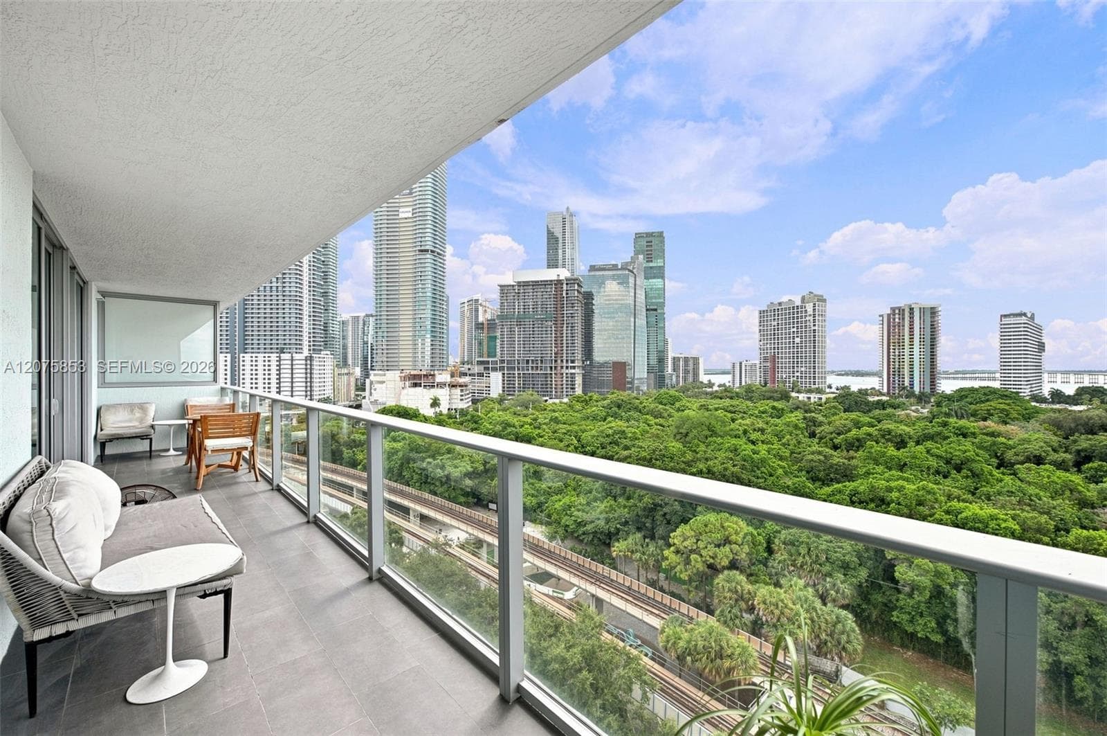 1600 SW 1st Ave # 1103, Miami, FL 33129 — zdjęcie 3