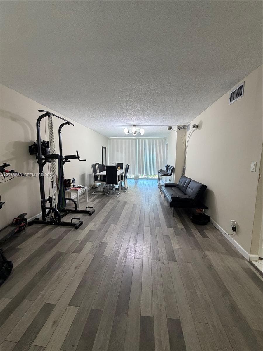 2000 Atlantic Shores Blvd # 407, Hallandale Beach, FL 33009 — zdjęcie 2