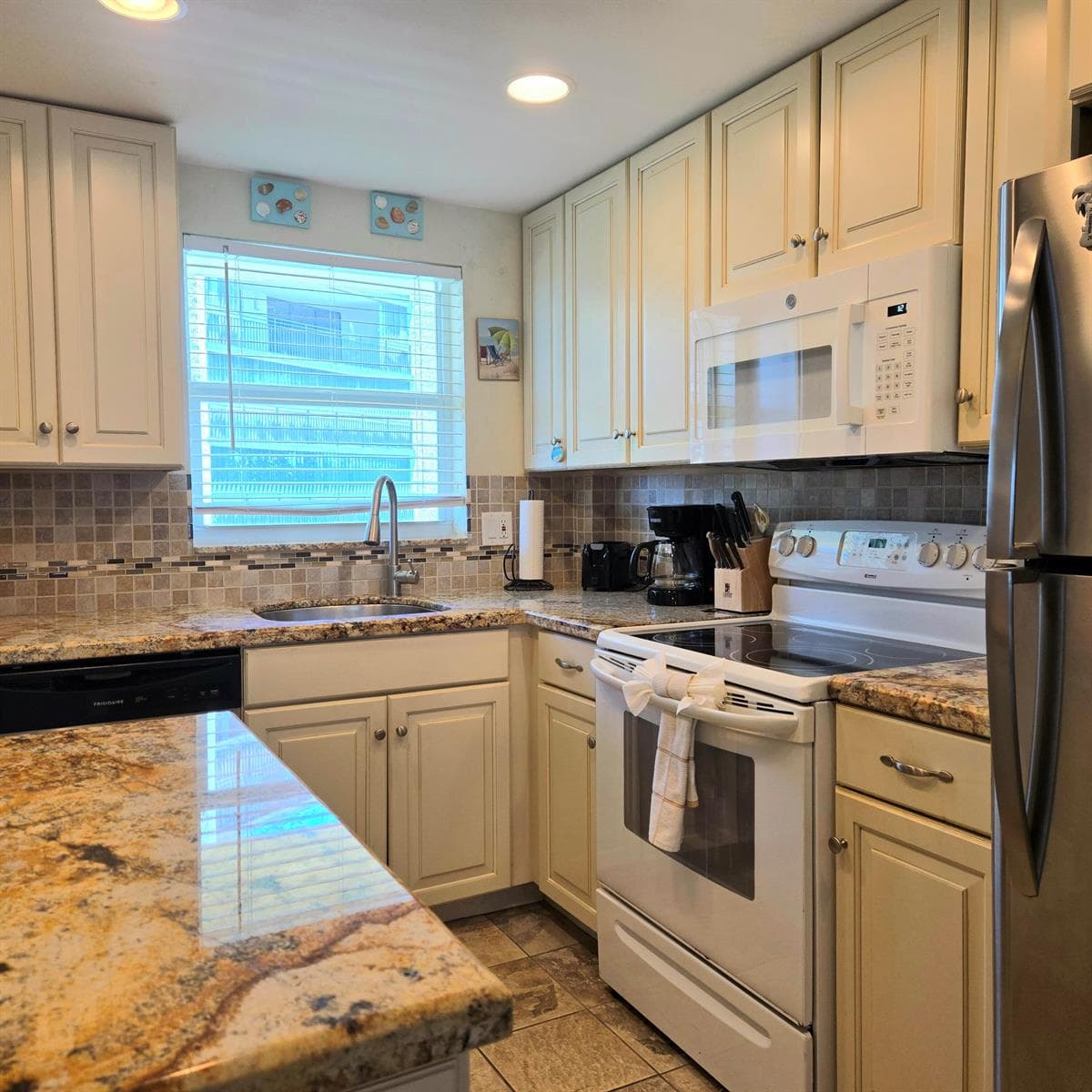 1161 Hillsboro Mile # 506, Hillsboro Beach, FL 33062 — zdjęcie 4