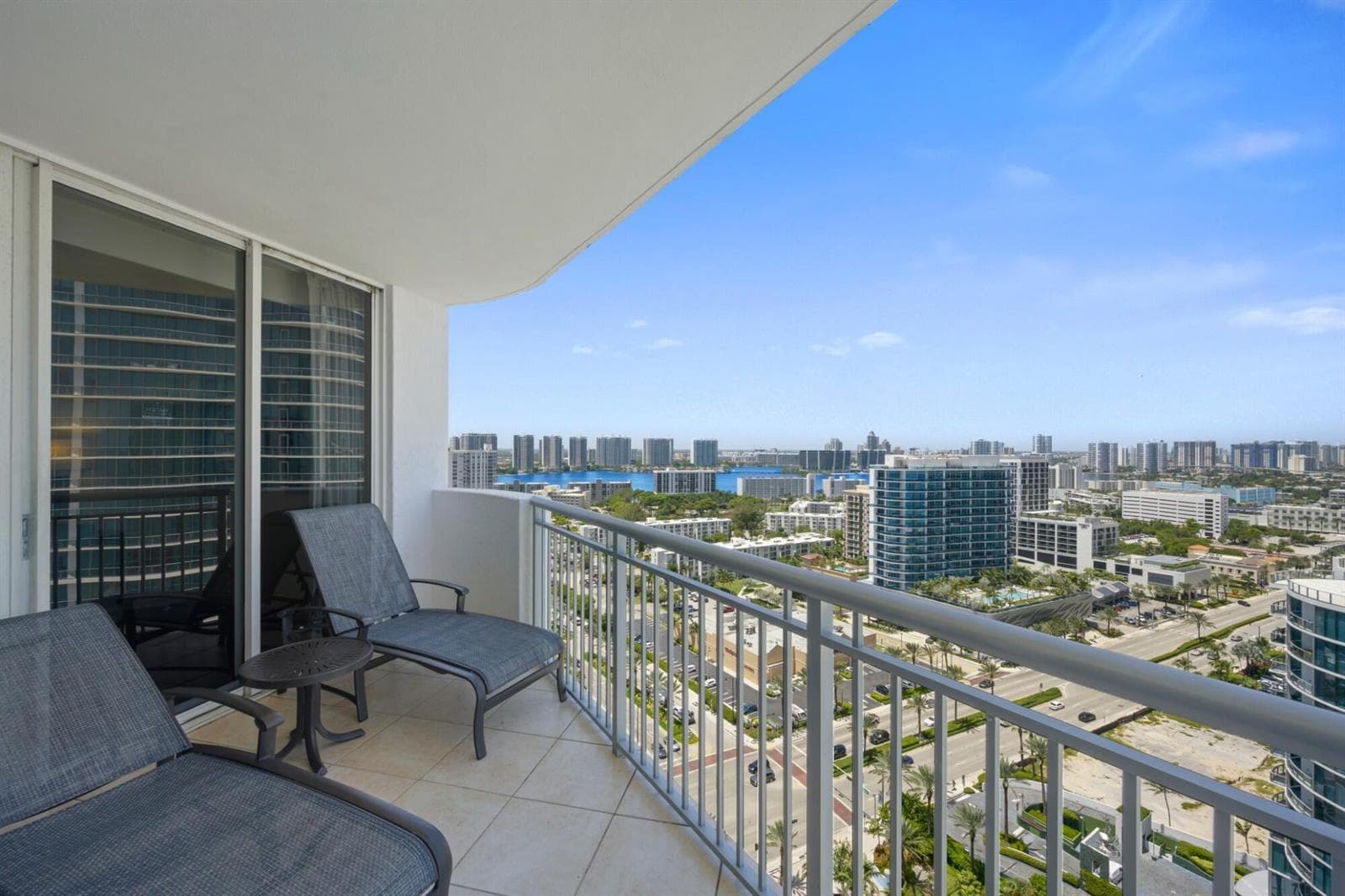 17375 COLLINS Avenue # 2406, Sunny Isles Beach, FL 33160 — zdjęcie 5