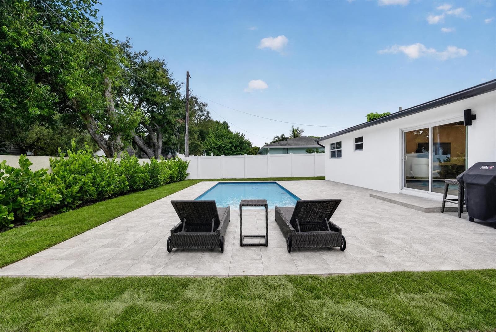 2521 Jaeger Drive, Delray Beach, FL 33444