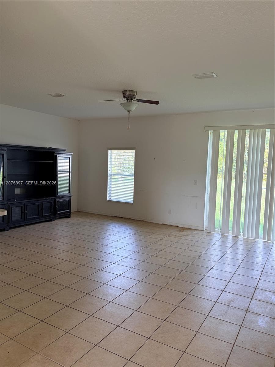79 WHEATFIELD DR, Palm Coast, FL 32164 — zdjęcie 4