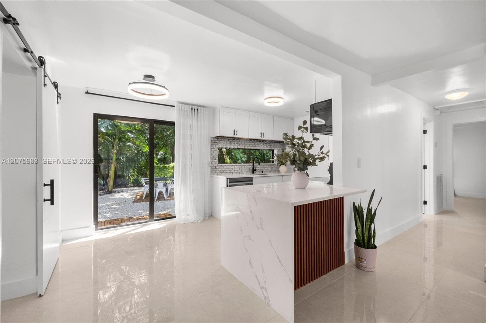 5741 Simms St, Hollywood, FL 33021 — zdjęcie 5