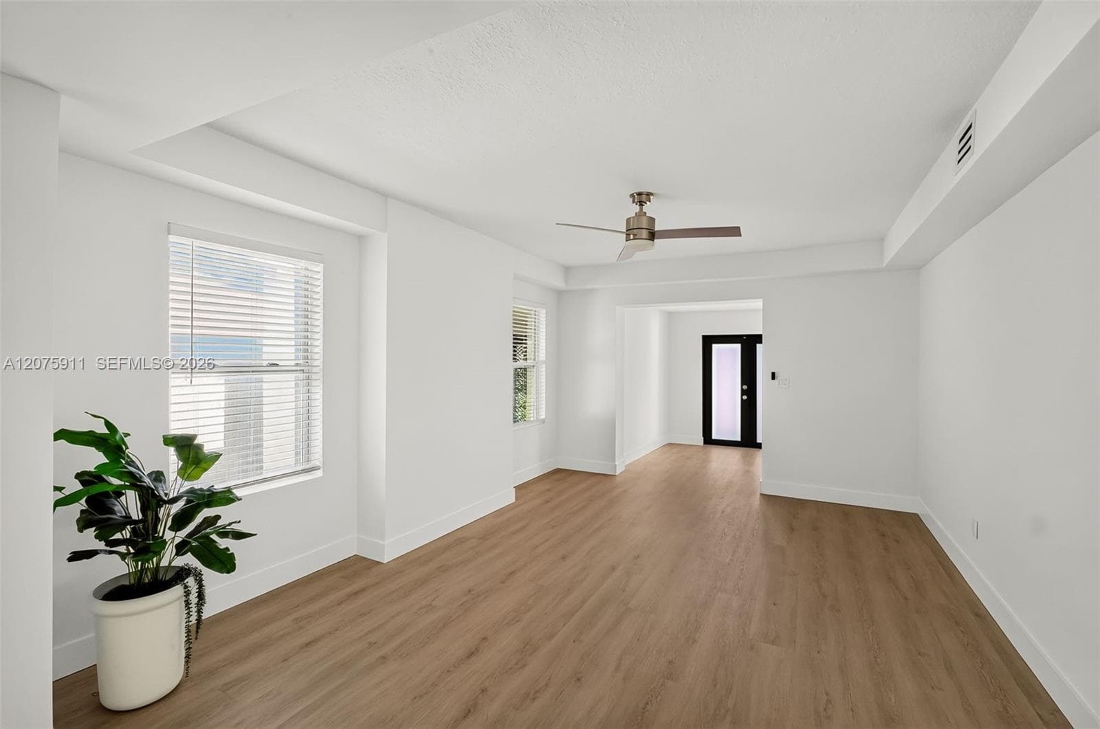 2272 SW 13th St, Miami, FL 33145 — zdjęcie 4