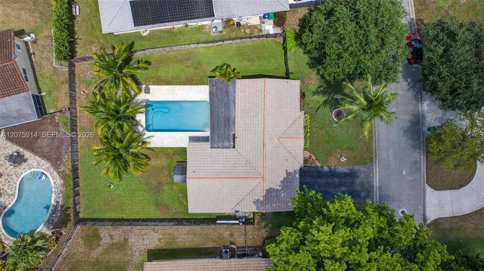 10320 NW 42nd Dr, Coral Springs, FL 33065 — zdjęcie 4