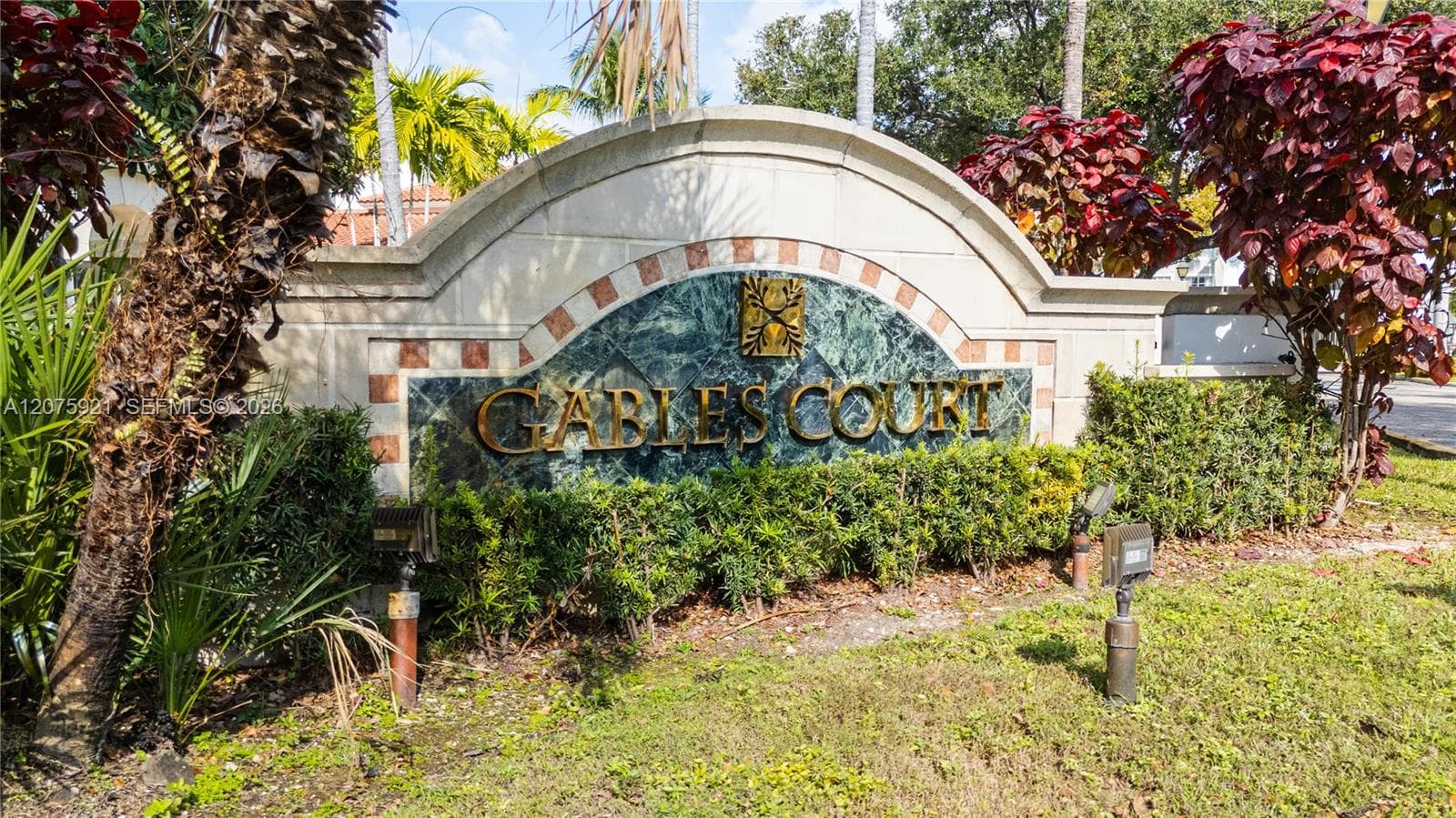 6851 SW 44th St # 209, Miami, FL 33155