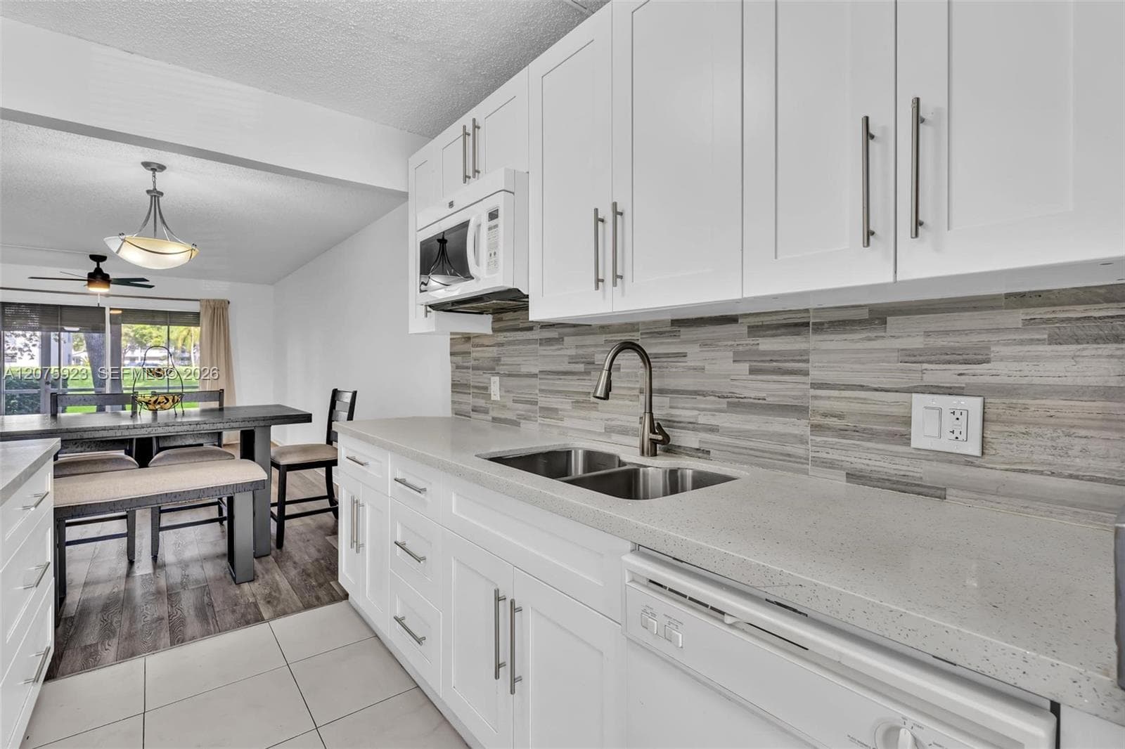 1300 SW 124th Ter # 105P, Pembroke Pines, FL 33027 — zdjęcie 4