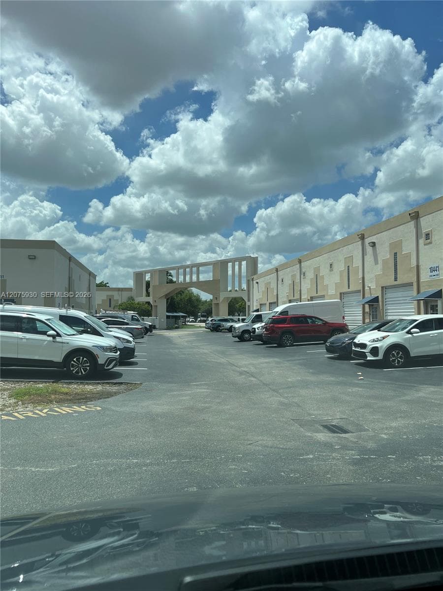 10431 NW 28th St # E-104, Doral, FL 33172 — zdjęcie 3