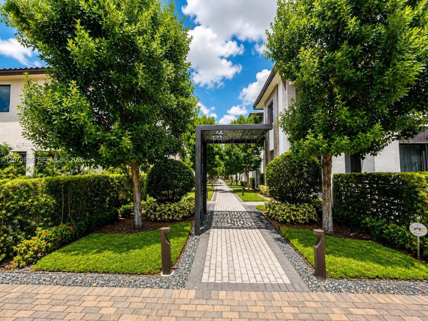 4318 NW 81st Ave, Doral, FL 33166 — zdjęcie 5