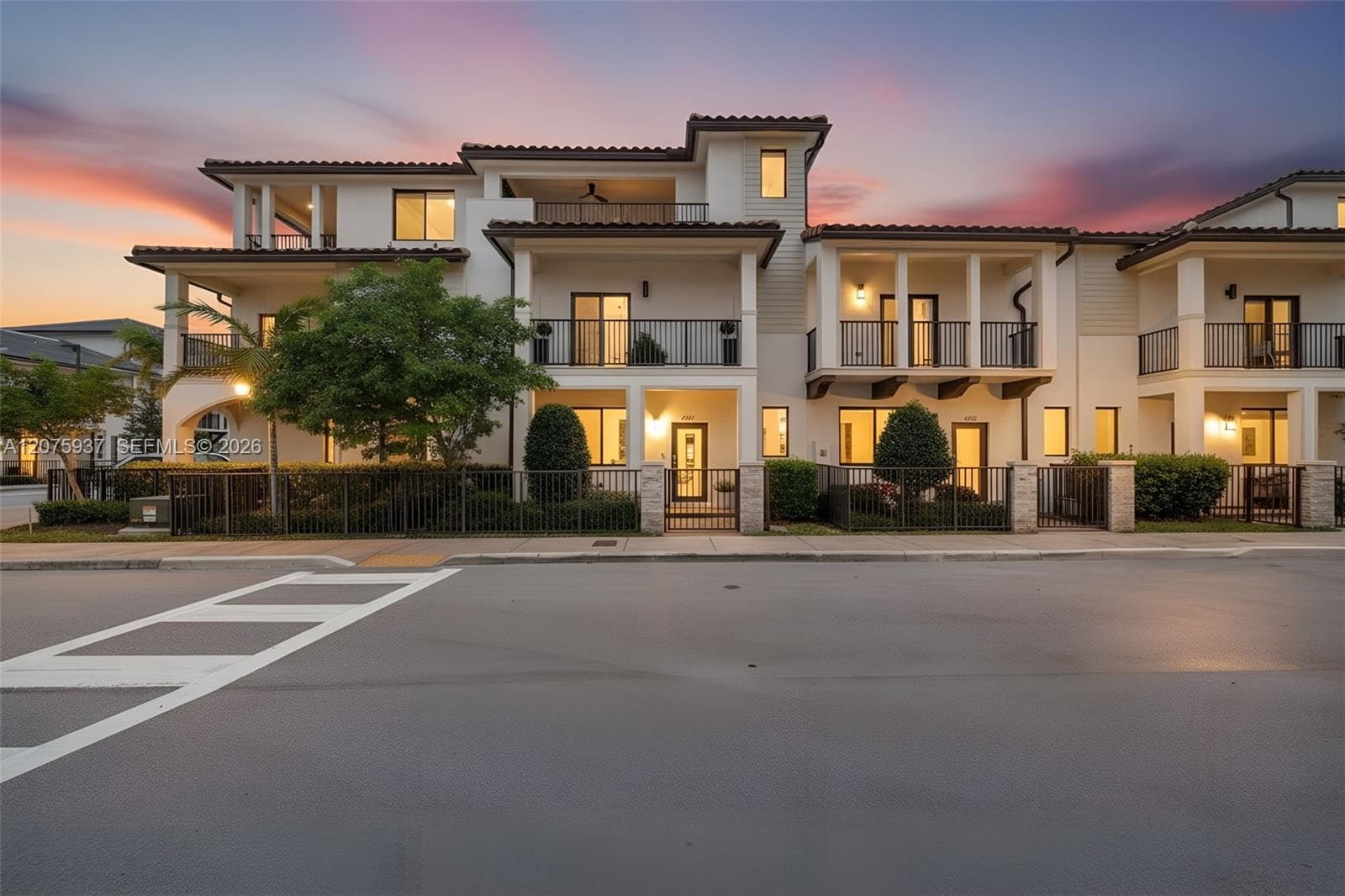 4256 NW 83rd Ave, Doral, FL 33166 — zdjęcie 2