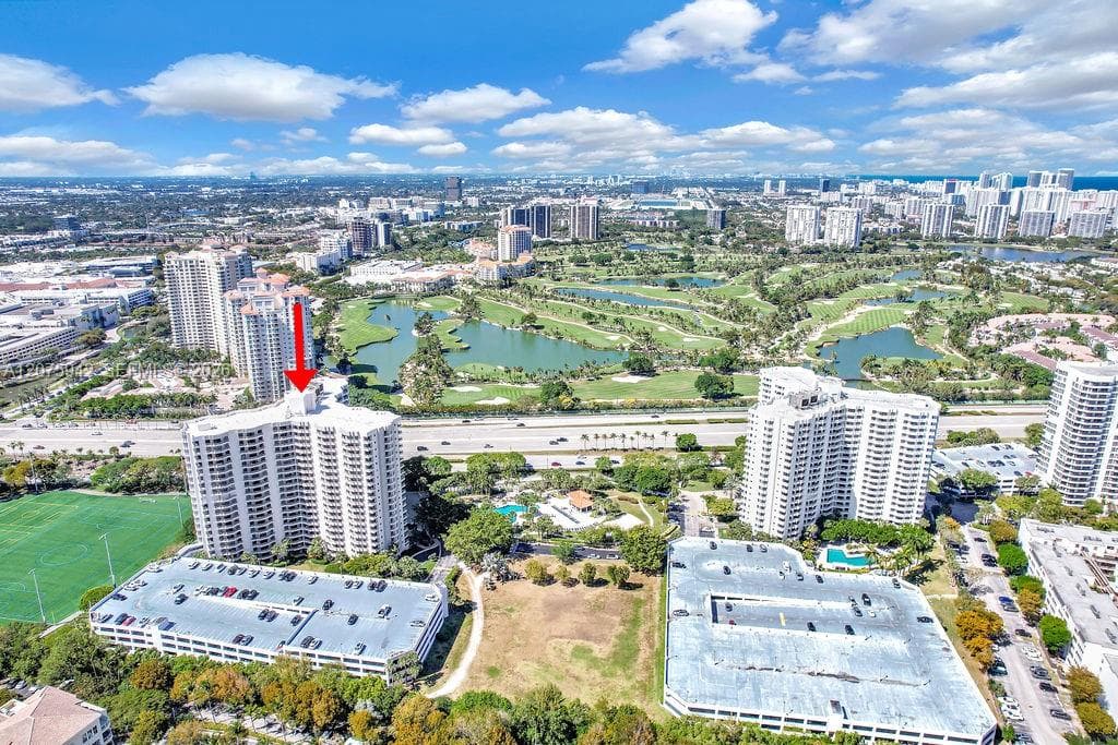 3300 NE 191st St # LP03, Aventura, FL 33180 — zdjęcie 3